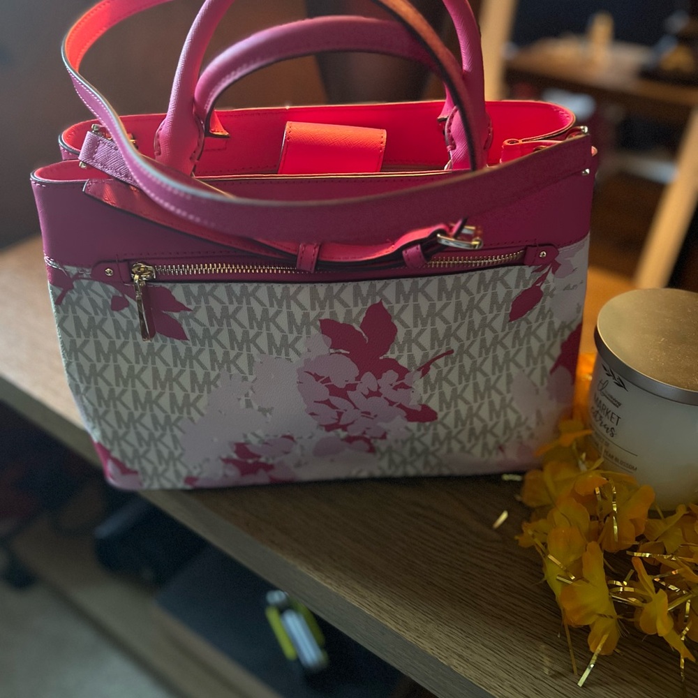 Hand bag - Picture 2 of 2